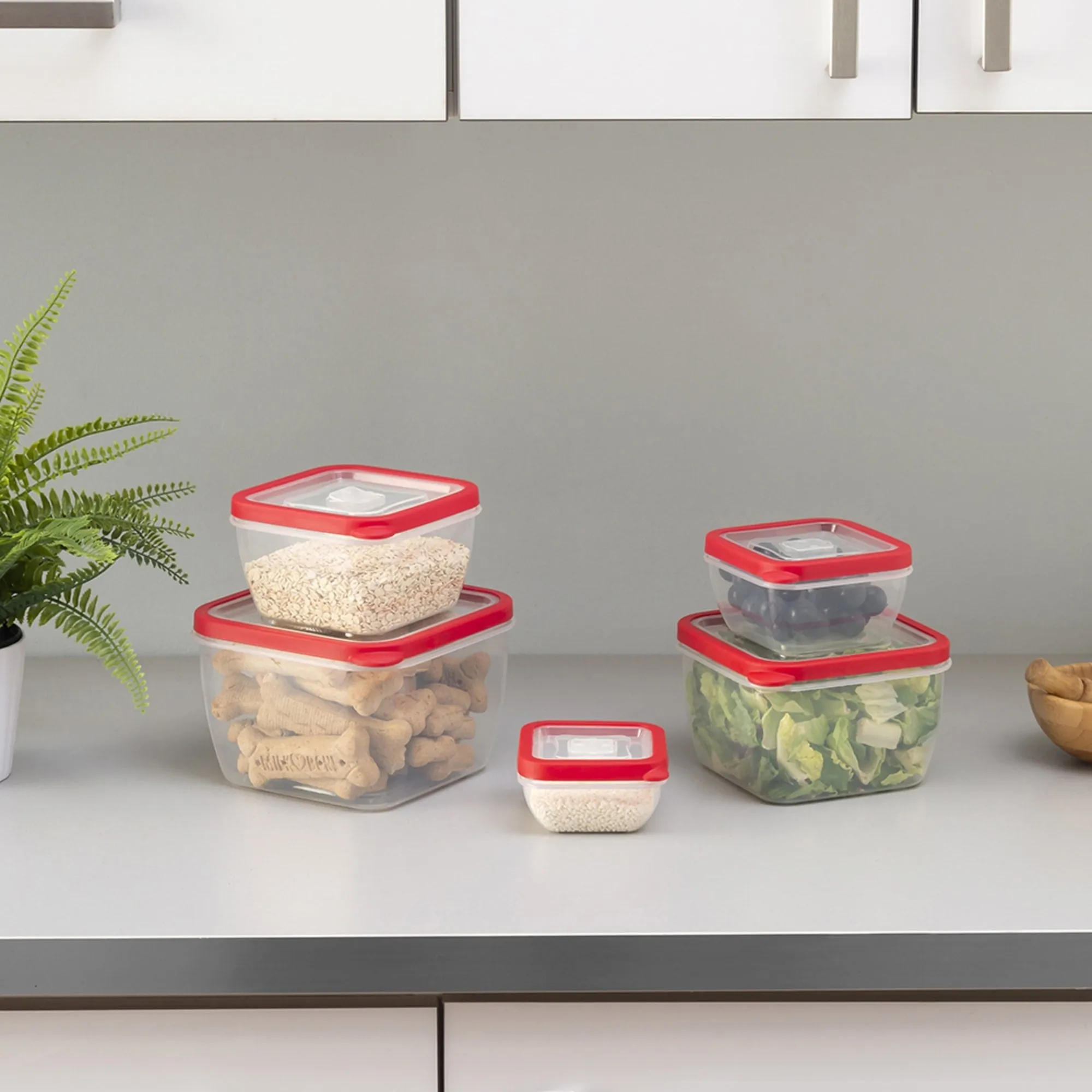 5 Piece Spill-Proof Square Plastic Food Storage Container with Ventilated, Snap-On Lids, Red