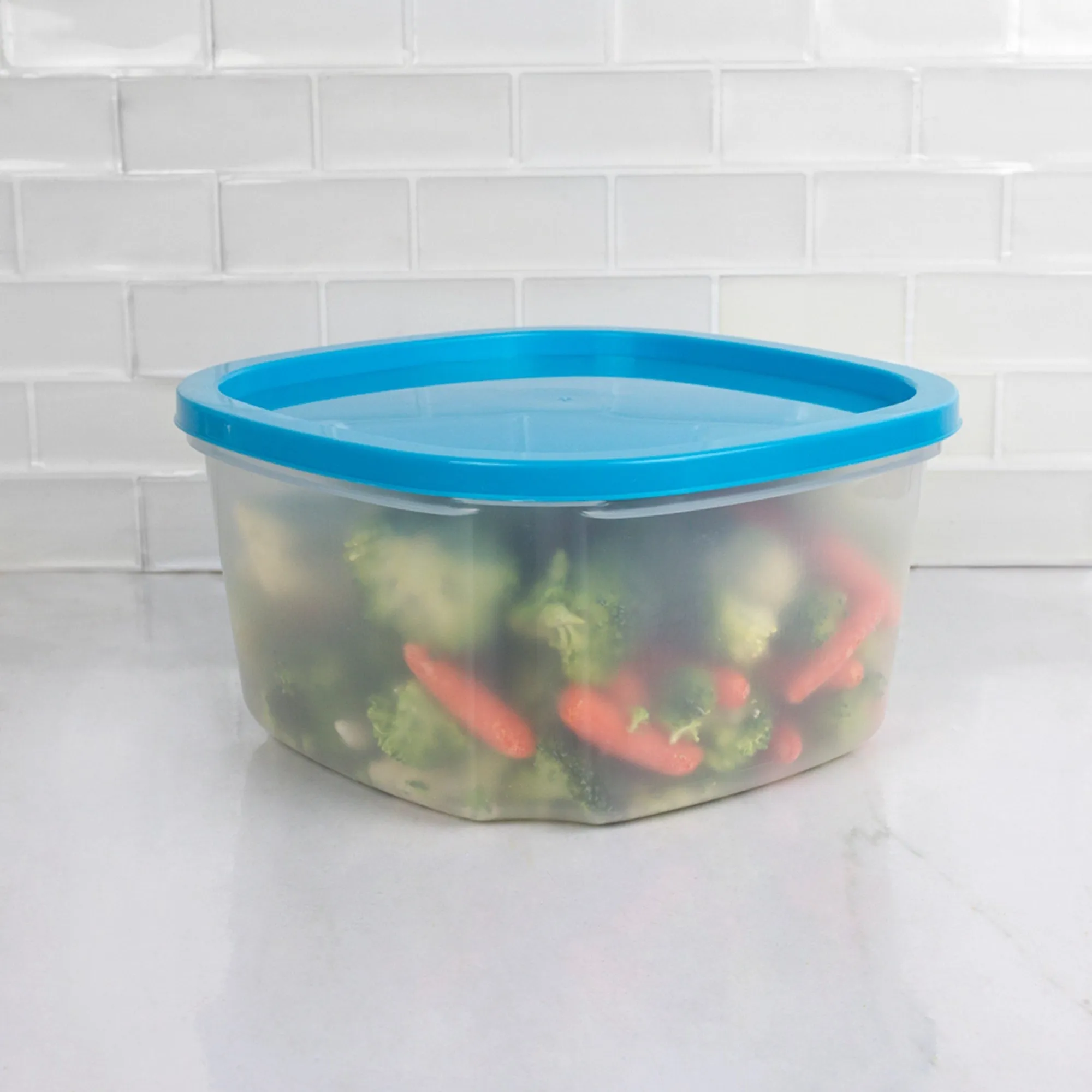 7 Piece Plastic Food Storage Container Set with Multi-Colored Lids