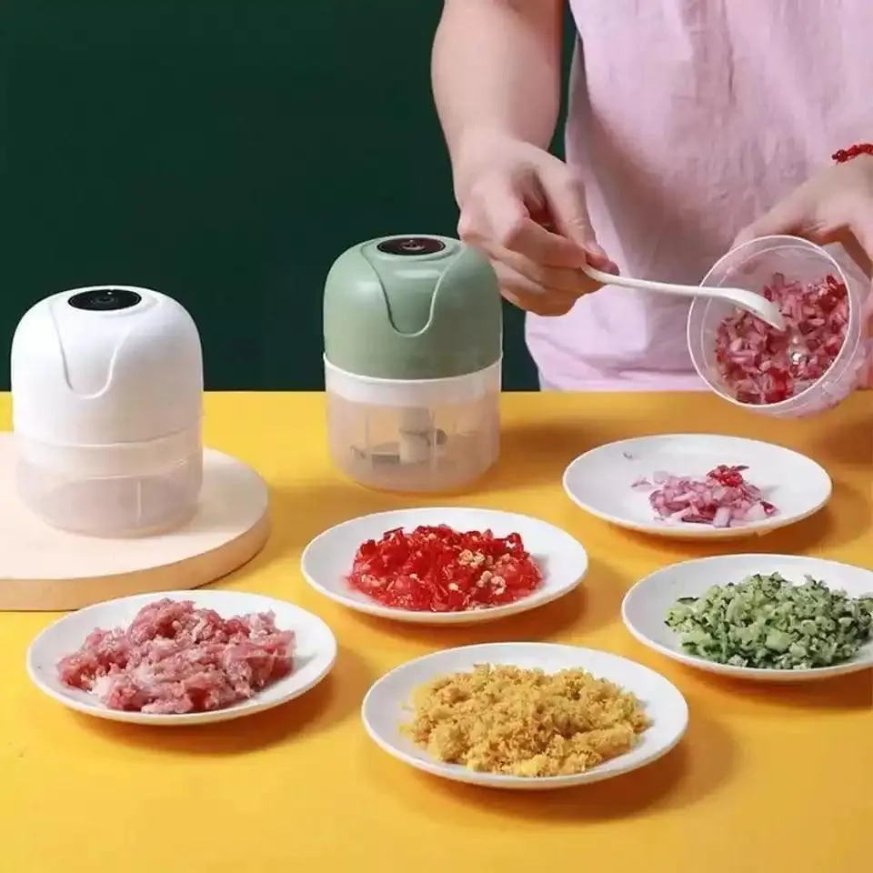 Mini Electric Food Processor: Quick and Easy Ingredient Chopper