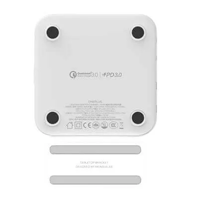 Momax OnePlug 4-Ports Desktop GaN Charger 100W