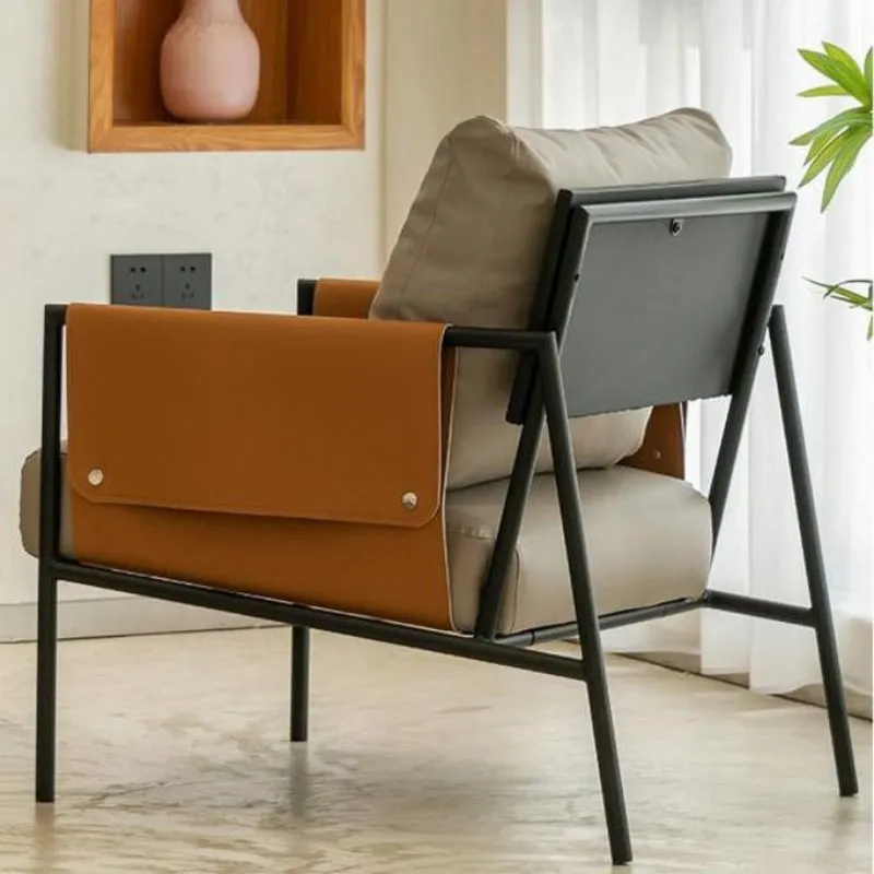 Sedile Arm Chair